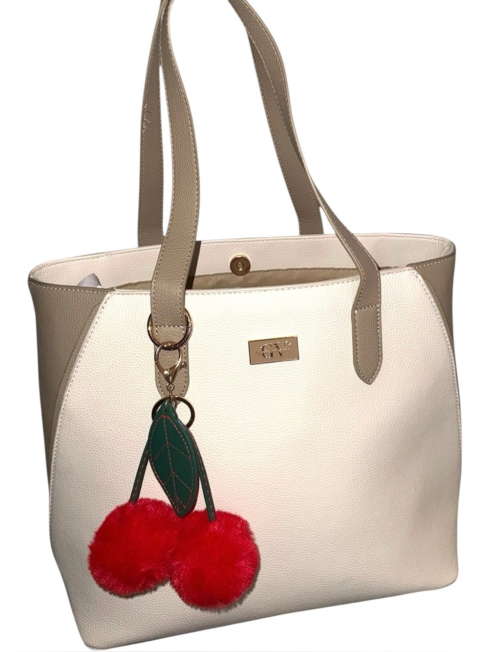 Gloria Vanderbilt Cream and Taupe Pebbled Leather Tote